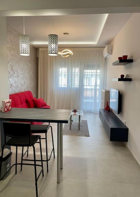 The Red Apartment Thessaloniki